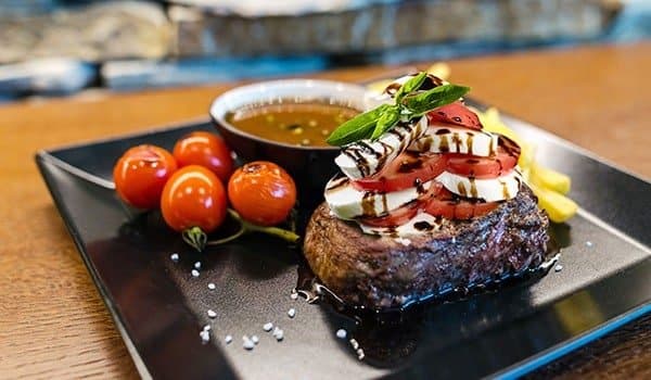 ستيك كابريزي مشوي على شواية ساهارا