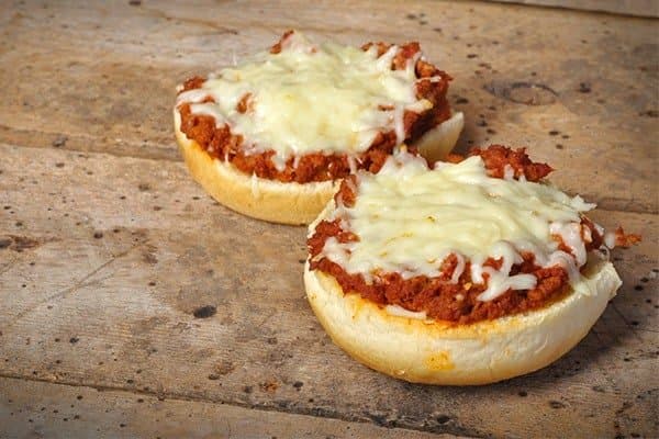 بيتزا برجر مشوي على شواية ساهارا