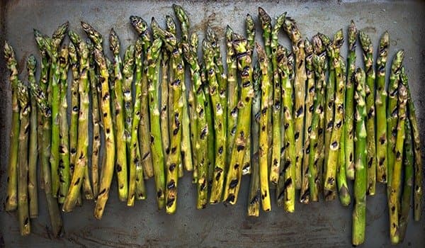 هليون مشوي مع البارميزان على شواية ساهارا